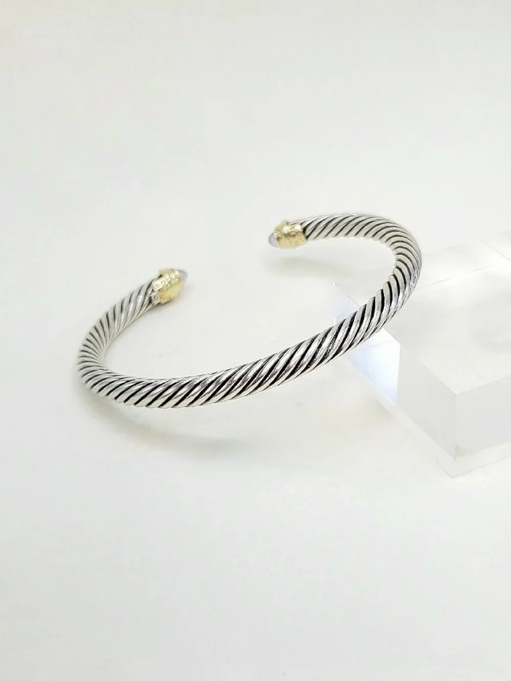 David Yurman Cable Cuff Bracelet w/ Iolite & 14K Yellow Gold - 5mm - Size Medium
